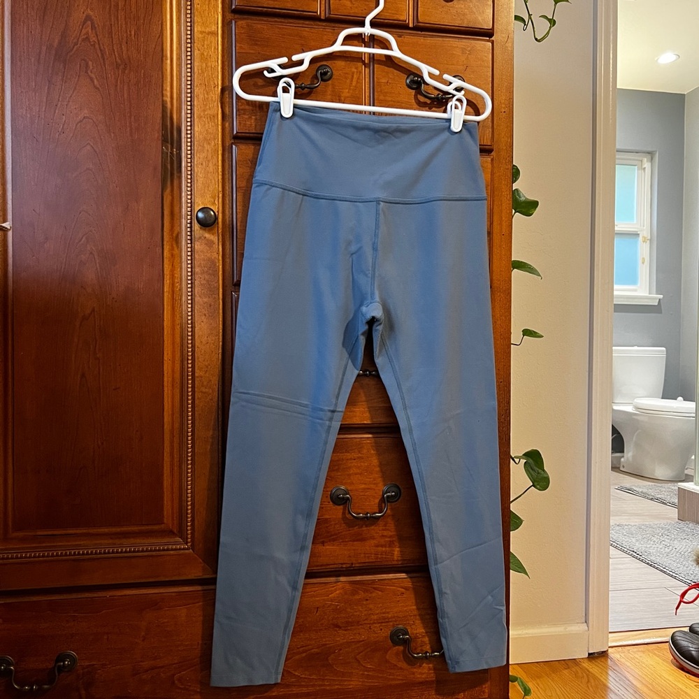 Excellent condition full length XL Beyond Yoga pants